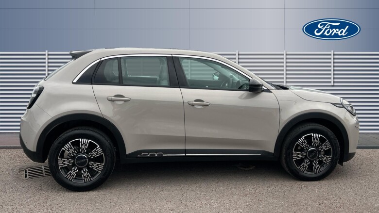 Fiat 600 1.2 Hybrid 48V 5dr eDCT-6 Petrol Hatchback